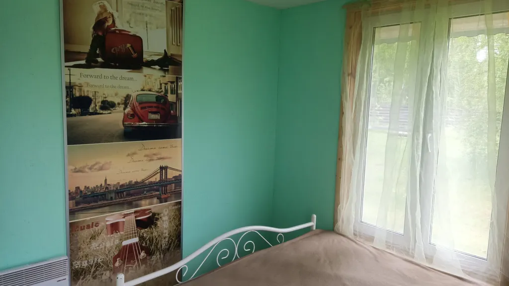 Дом на берегу протоки, ведущей в Вышневолоцкое водохранилище