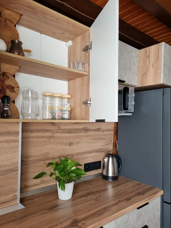 Коттедж с личным термальными бассейном и баней в центре Мостовского