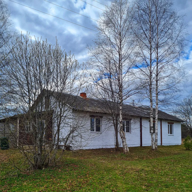 Дом у озера Мстижа