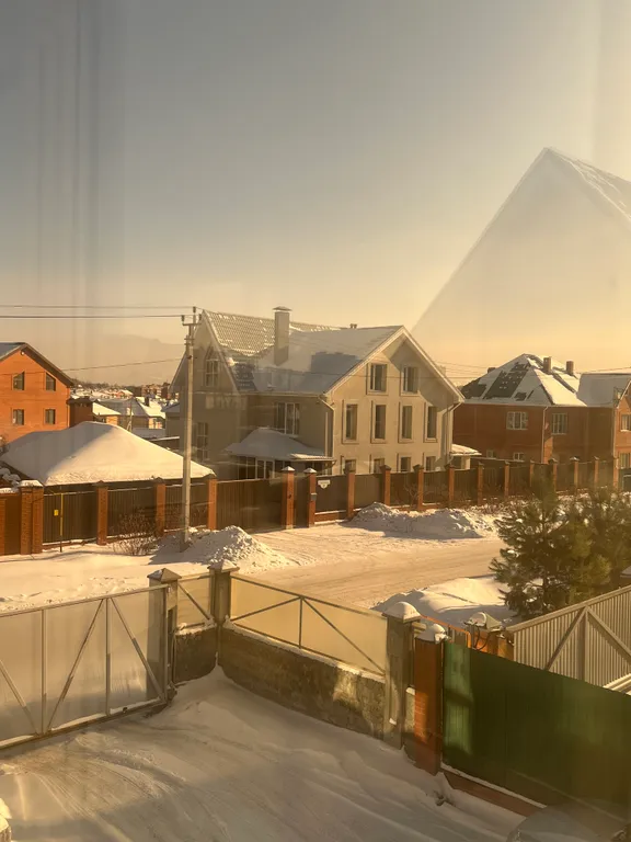 Квартира с диваном и балконом от 3-ех суток