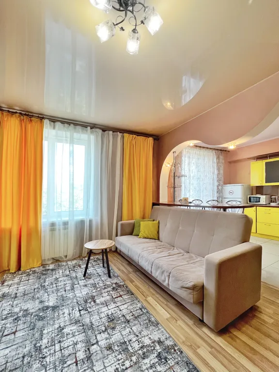 Уютная двухкомнатная квартира евро-формата в центре рядом с Вокзалом