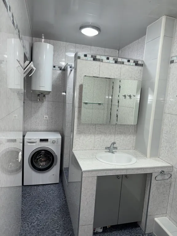 Квартира у метро Минор