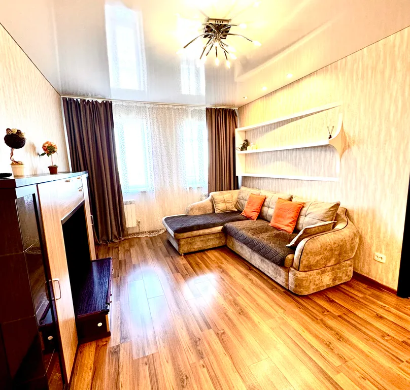 2-х комнатная квартира с хорошим ремонтом в центре