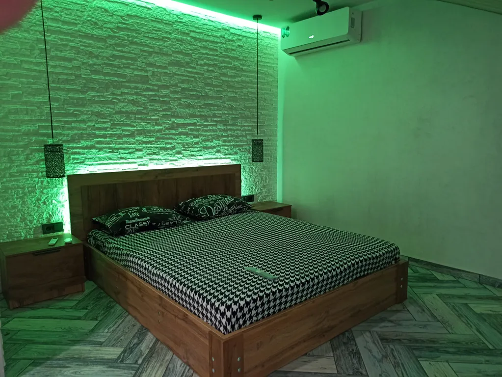 Новая уютная двухкомнатная квартира