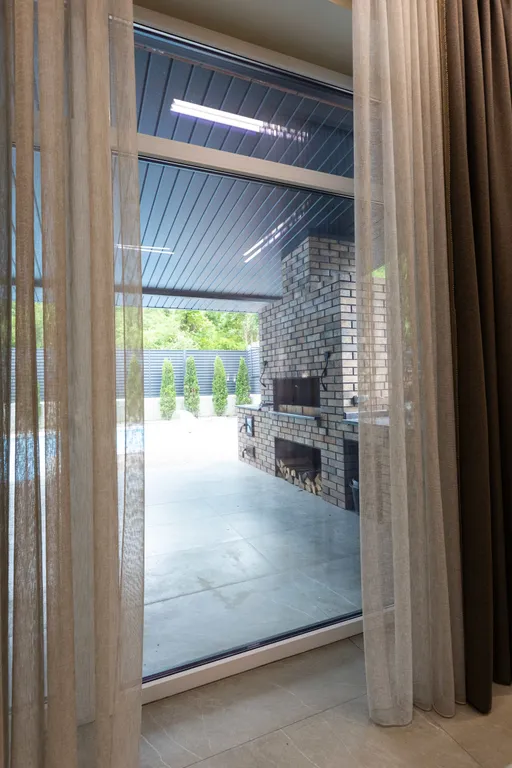 Уединенная вилла в окружении гор на Черноморском побережье