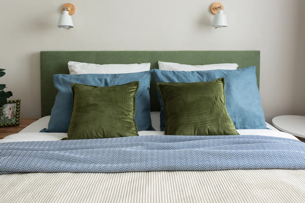 Евродвушка напротив вокзала