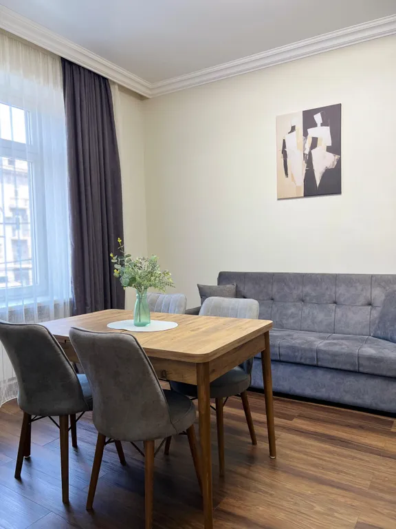 Квартира в самом центре — аренда посуточно в Ереван