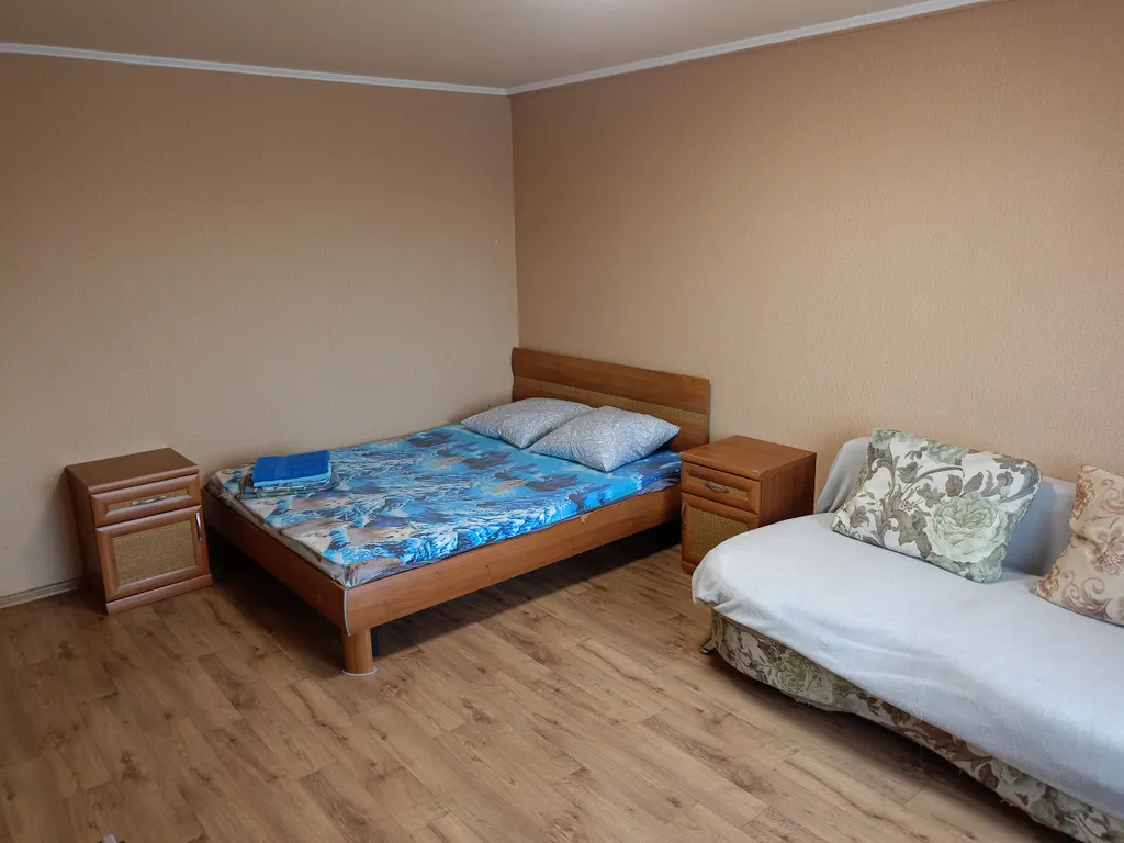 Уютная квартира — аренда посуточно в Омск