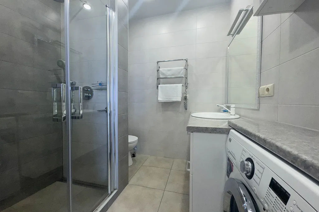 Апартаменты у моря с большой террасой и видом на рассвет