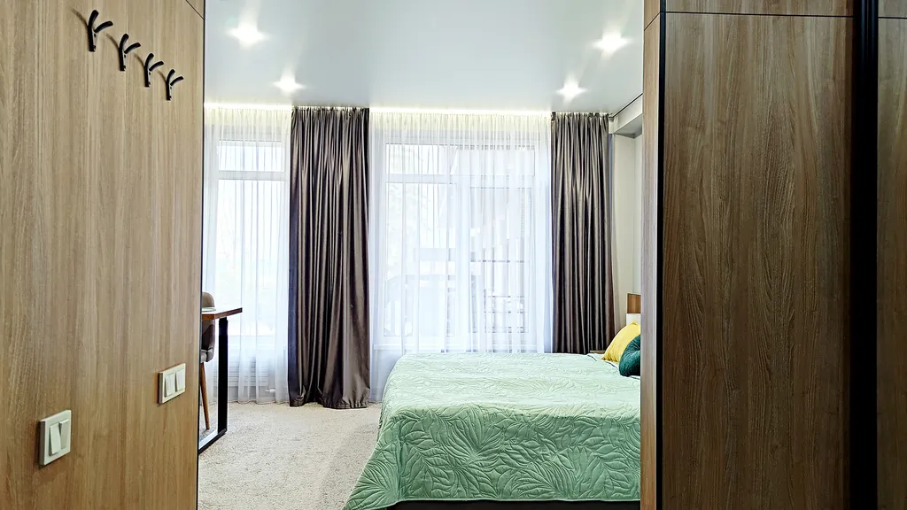 Студия с персональным выходом к шезлонгам - и вы любуетесь горами