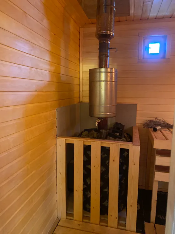 Домик у леса