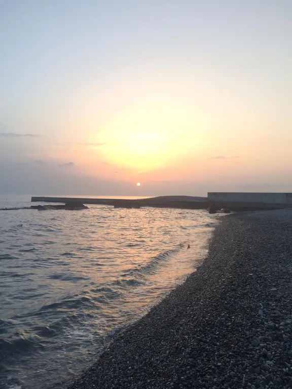 Дом-замок на море