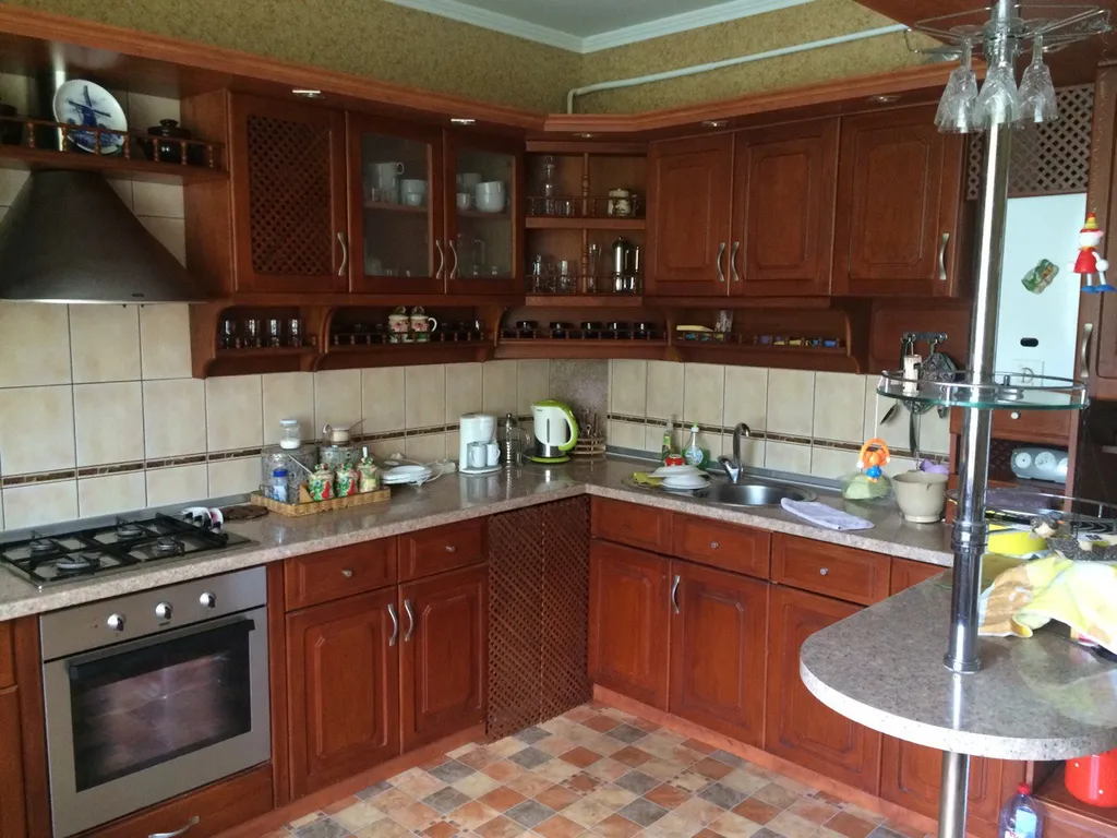 6-комнатный Дом