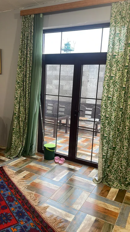 Уютный домик на берегу моря