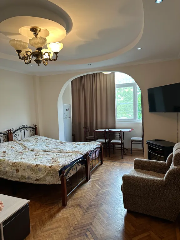 Квартира в центре города Гагра — аренда посуточно в Гагра