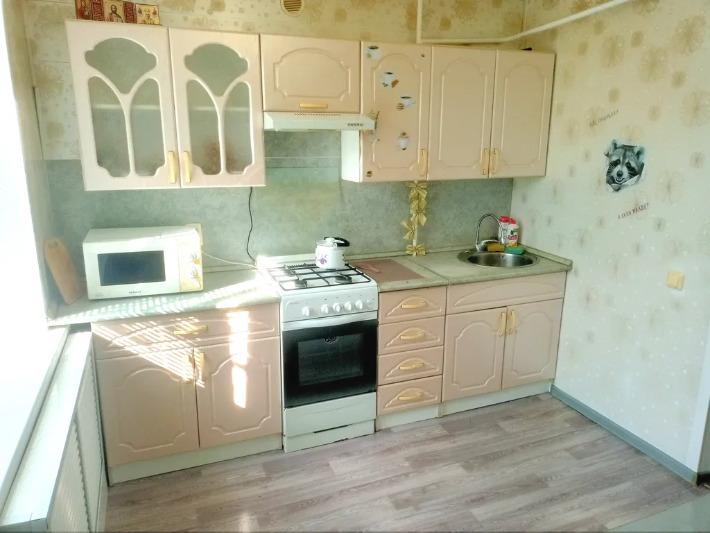 Уютная квартира с большой светлой лоджией.