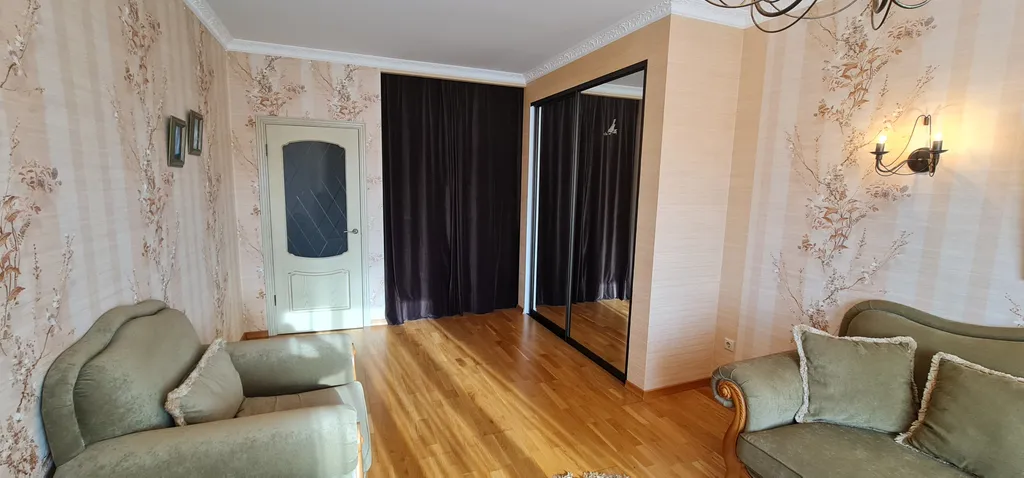 Квартира Квартира Соколиное гнездо с видом на горы в центре города — Горячий Ключ