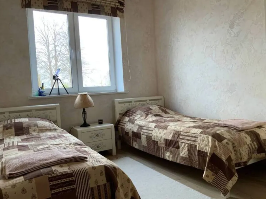 4-комнатный Дом