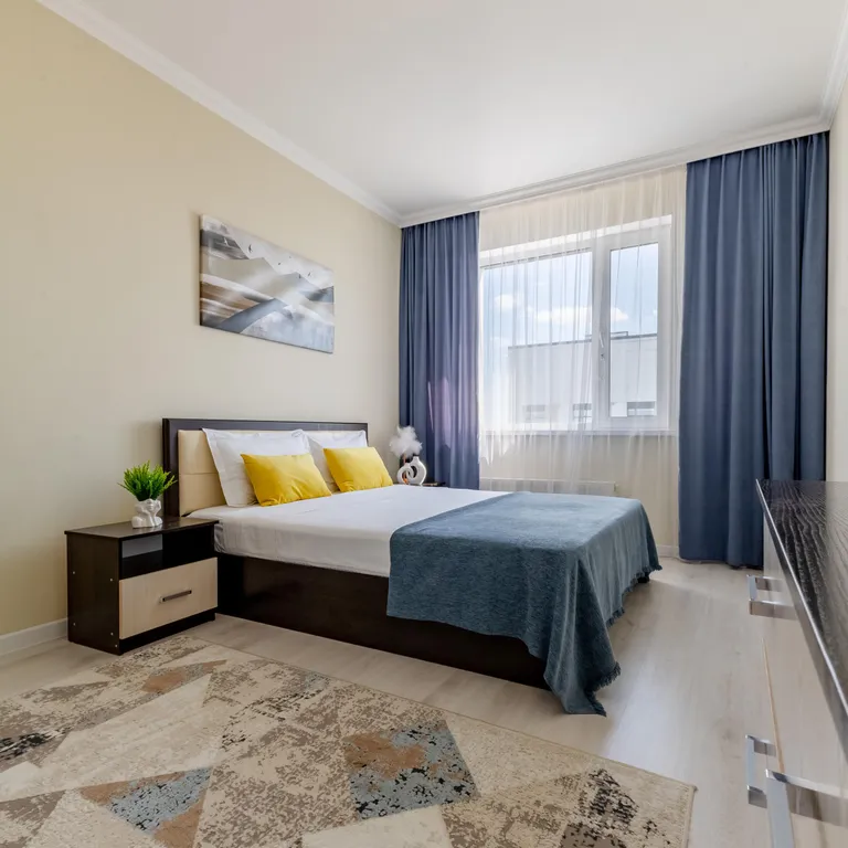 2-комнатная квартира в центре левого берега