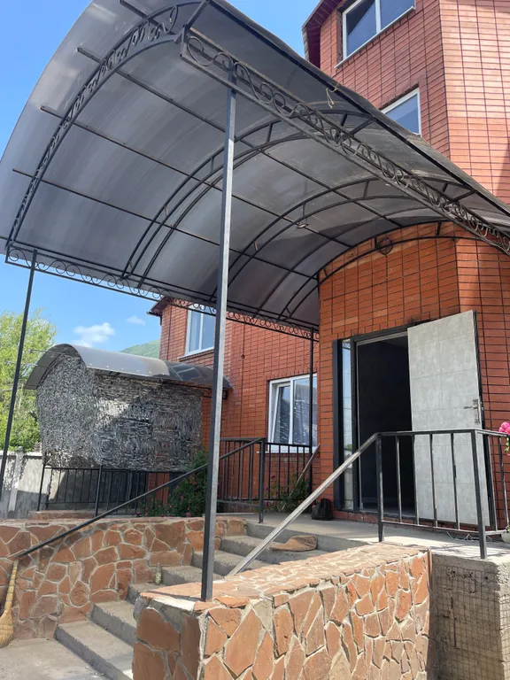 На Советской Армии