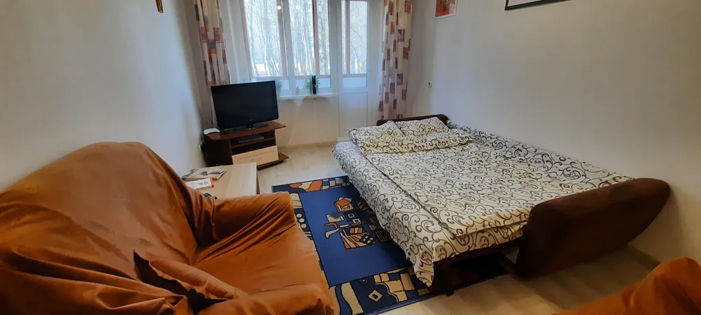 2-х комнатная квартира возле ж/д вокзала