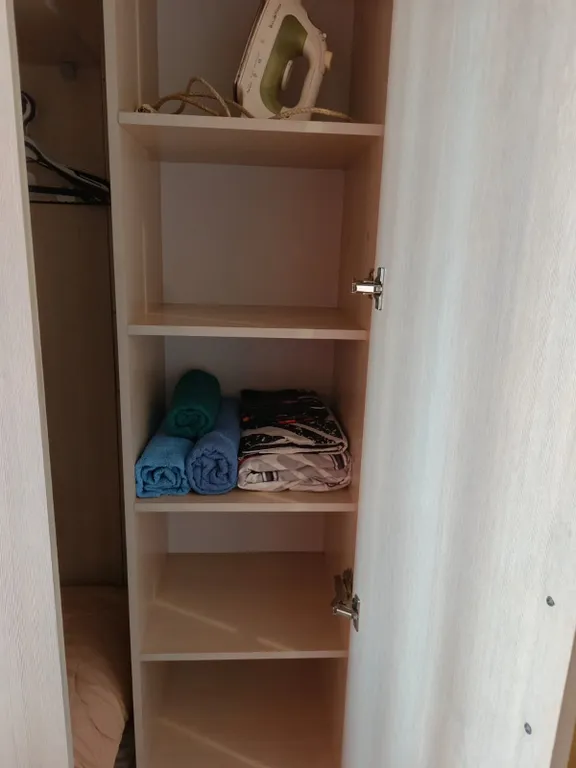 Ленинский район, каштак. Спортивные комплексы, учебные заведения, тц