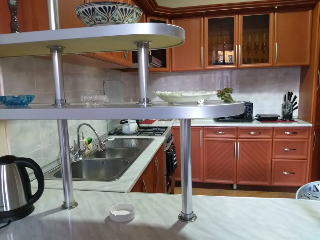 4-комнатная Квартира