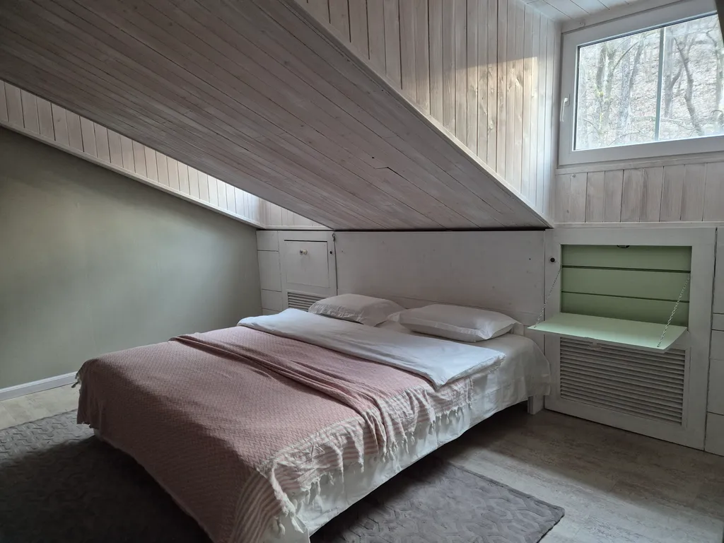 Трехуровневая квартира в историческом доме в центре города