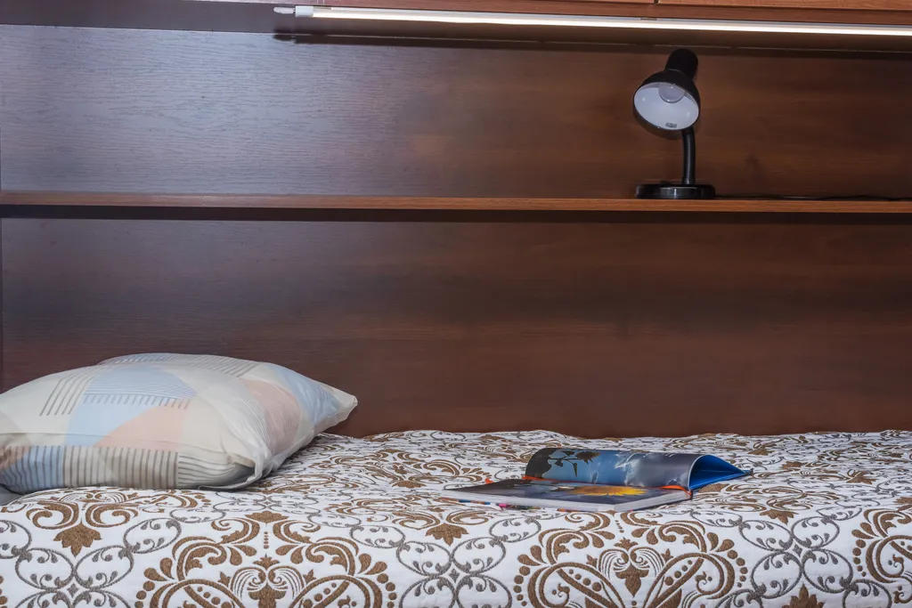 Двухуровневая трёхкомнатная квартира возле моря