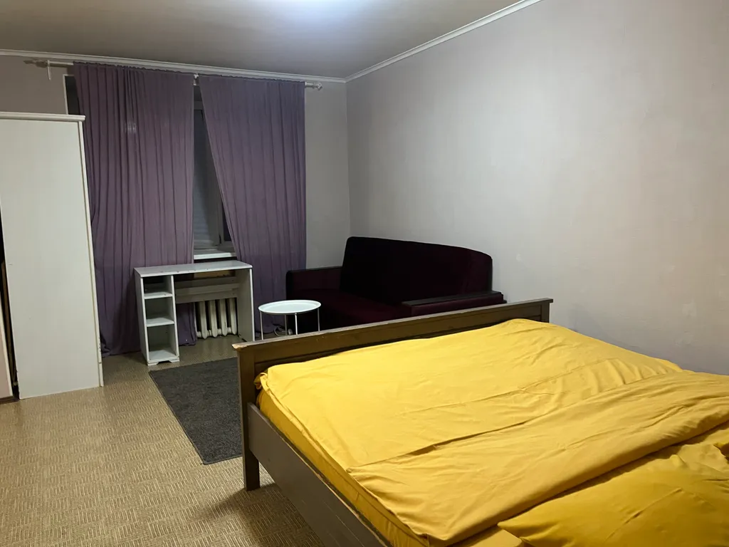 Просторная студия в сталинском доме