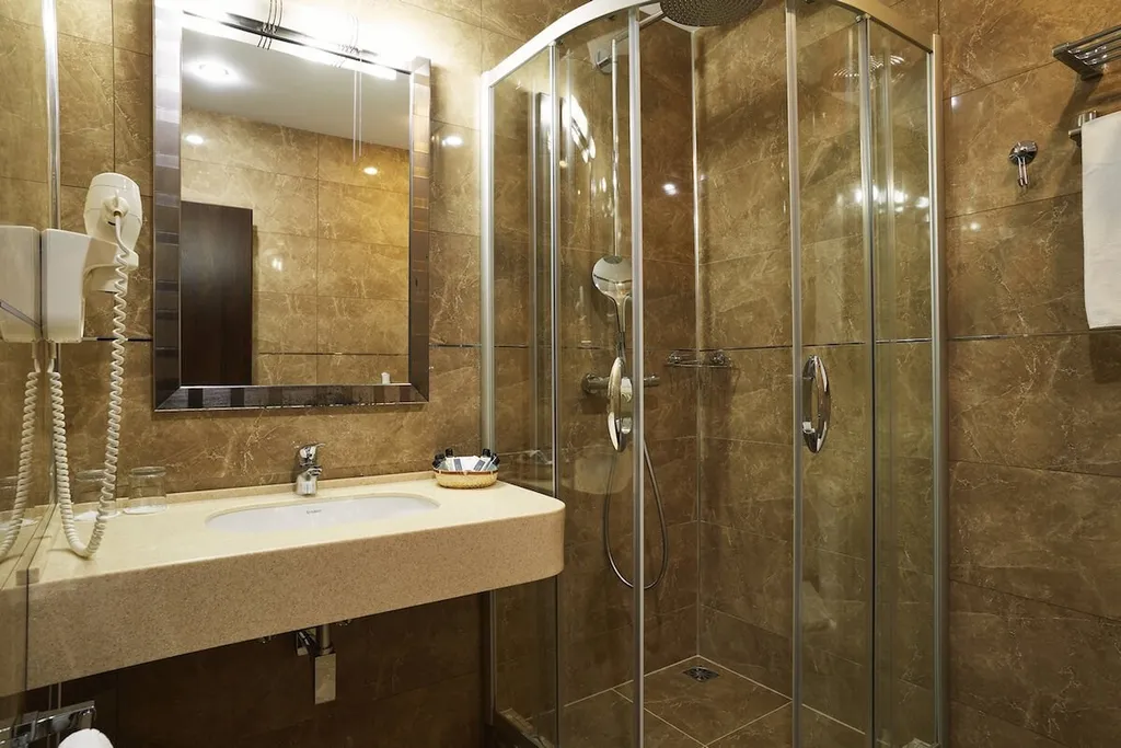 Улучшенный комфорт с одной двуспальной кроватью или двумя односпальным