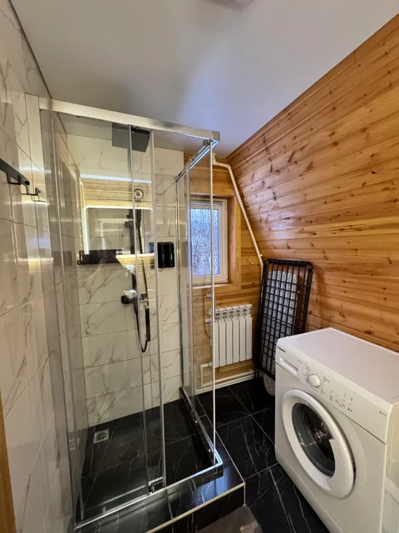 А-фрейм с видом на гору