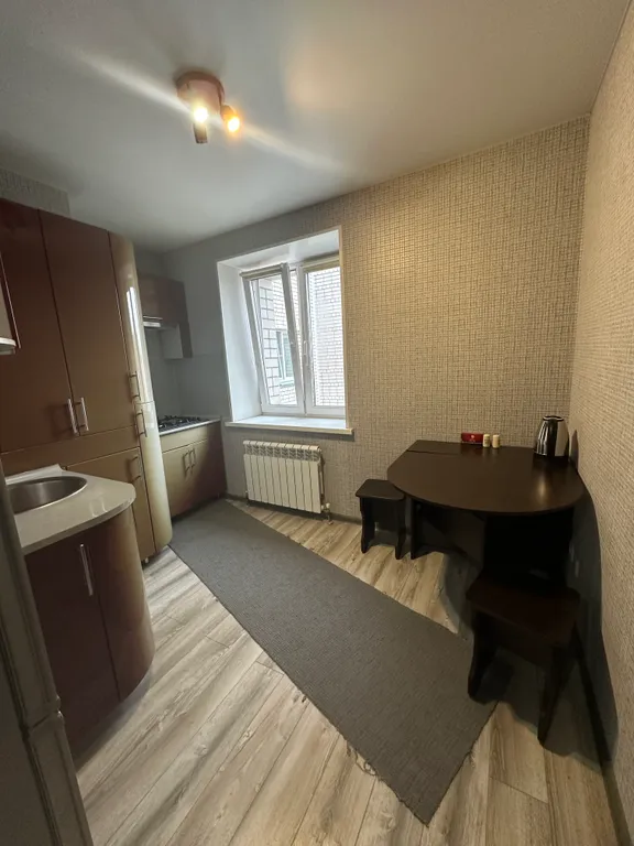 Чистая, уютная, имеется всё необходимое для проживания