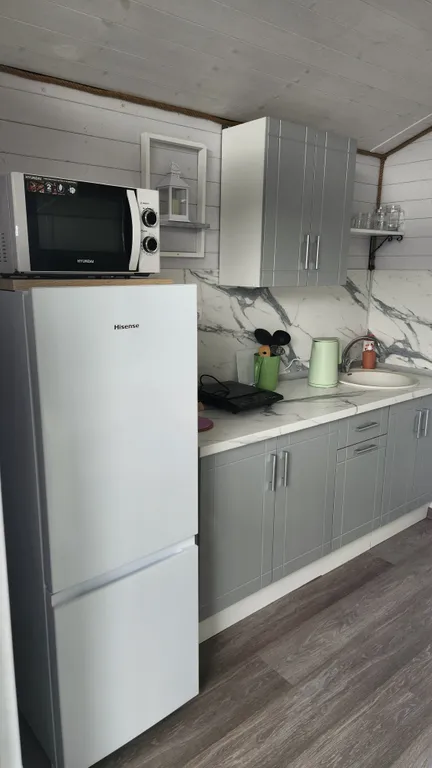 Коттедж Отдельный дом с собственной террасой — Кучугуры