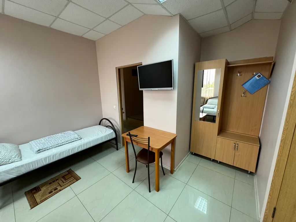 Квартира Уютный семейный номер стандарт Комильфо с видом на город — аренда посуточно в Ейск