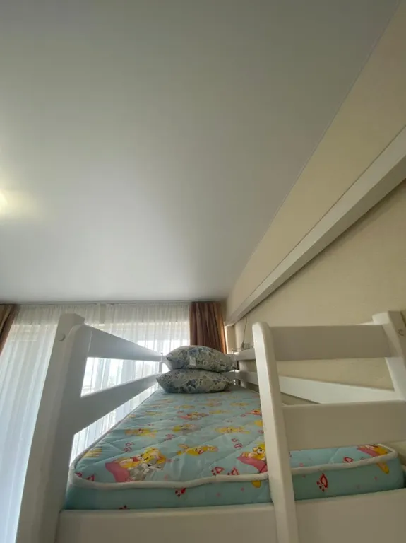 Студия на берегу моря