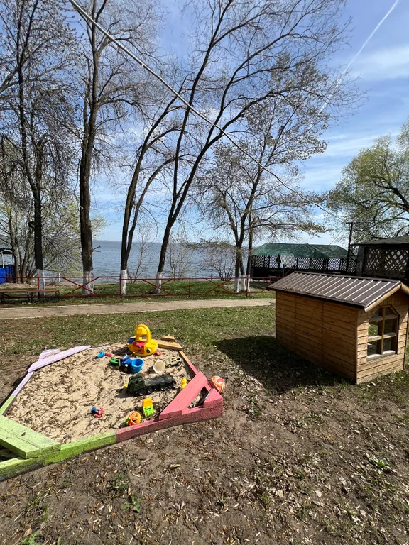 Уютный коттедж с мангалом и видом на Волгу