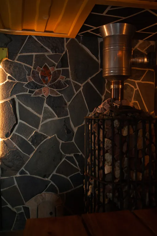 Дом на берегу моря с баней