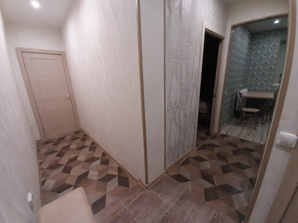 Белая квартира у вокзала