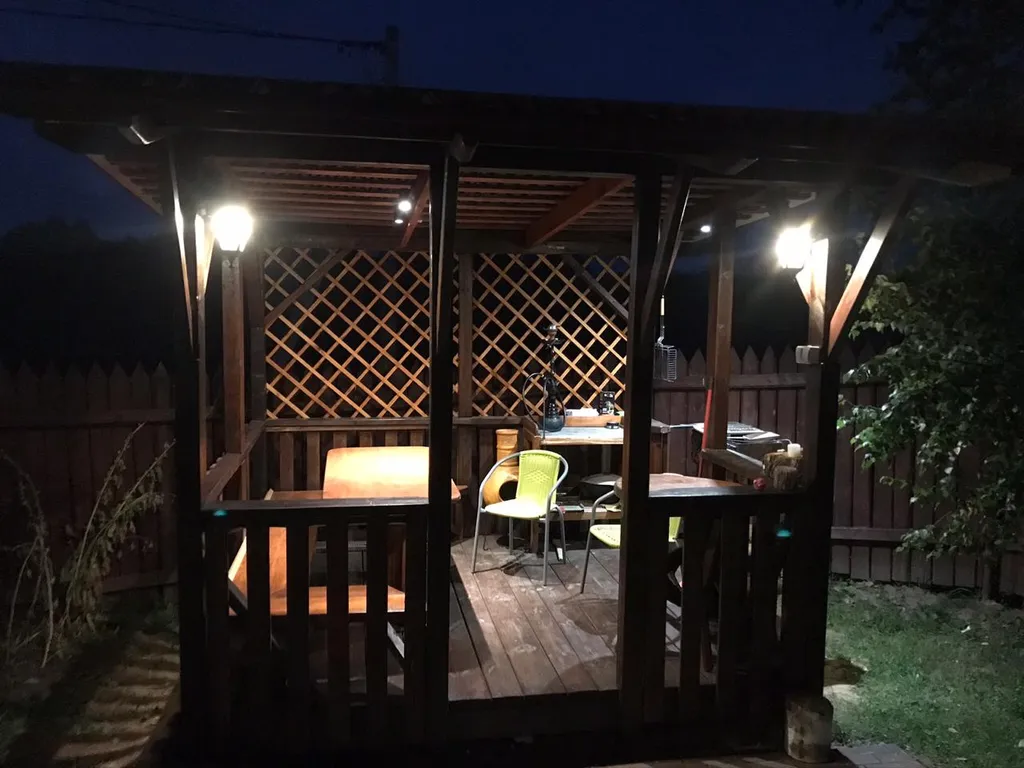 Дом из бревна Терем с сауной в черте города