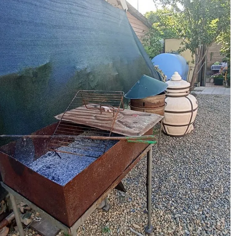 Часть дома с двумя комнатами со всеми удобствами в городе Ейск