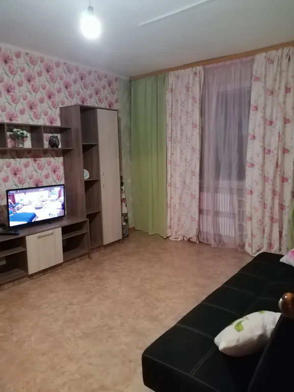 Апартаменты рядом с ТЦ Европа на Стаханова