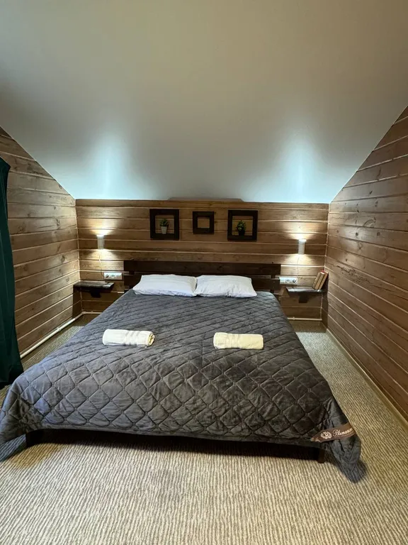 Новый уютный дом из профилированного бруса в кедровом лесу