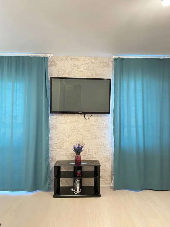 Уютная квартира в новом доме рядом с детским парком атракционов