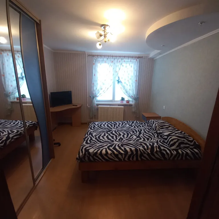 Уютная двухкомнатная квартира недалеко от центра