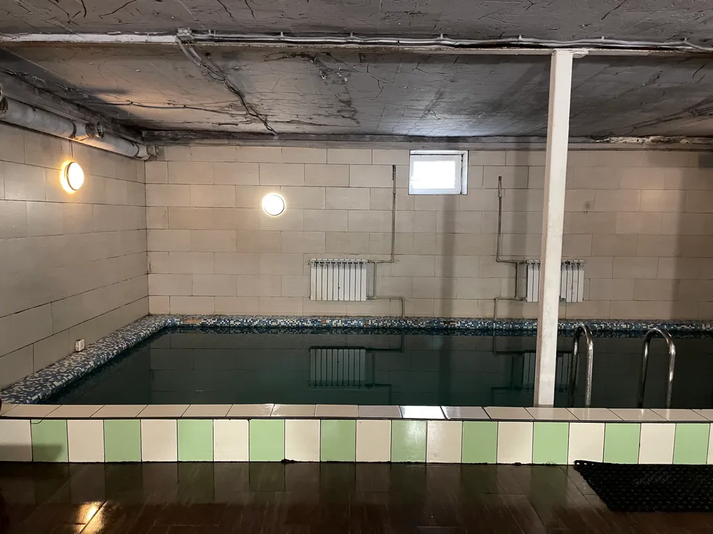 7-комнатный Дом