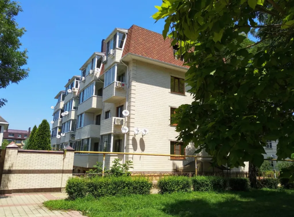 Квартира Квартира Уютная двушка на аллее 1000 сосен у санаториев — Горячий Ключ