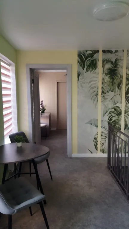 Дом с уютным двориком в тихом районе