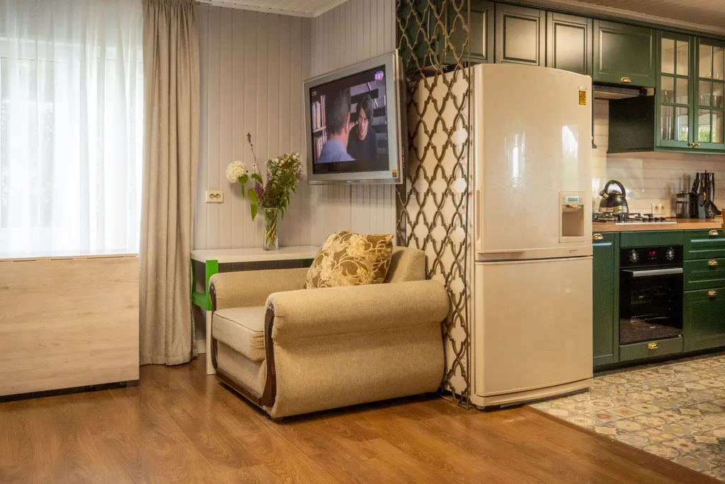 Коттедж на первой береговой линии с шикарным панорамным видом на озеро