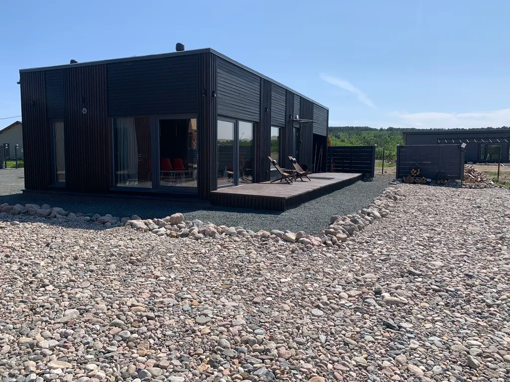 Logma Karelia, современный глэмпинг на берегу озера